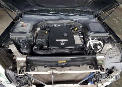 2016 Mercedes-Benz Glc 300 4Matic z USA, uszkodzony, nr VIN WDC0G4KB1GF040171